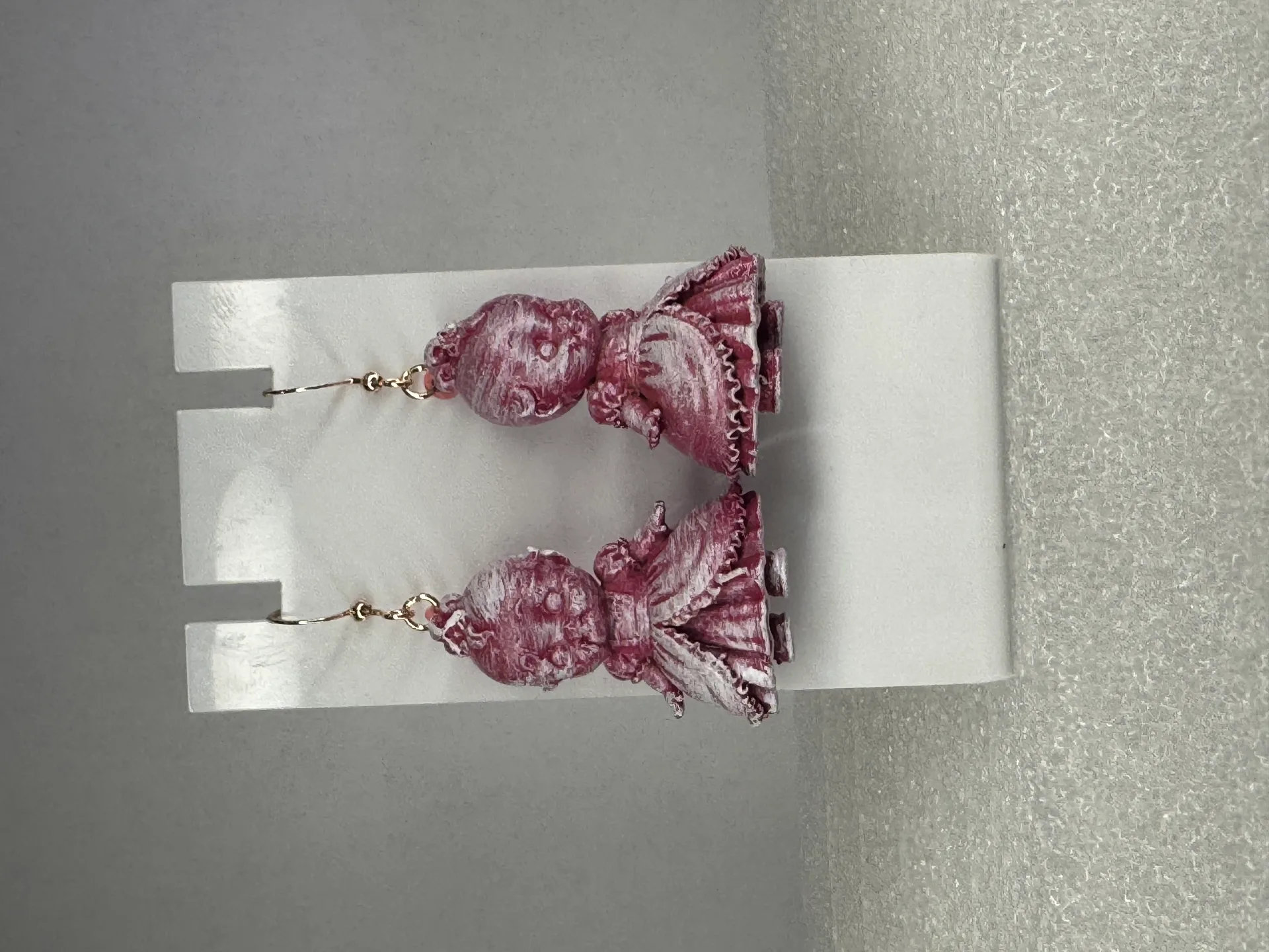 Ruffles & Radiance view 3